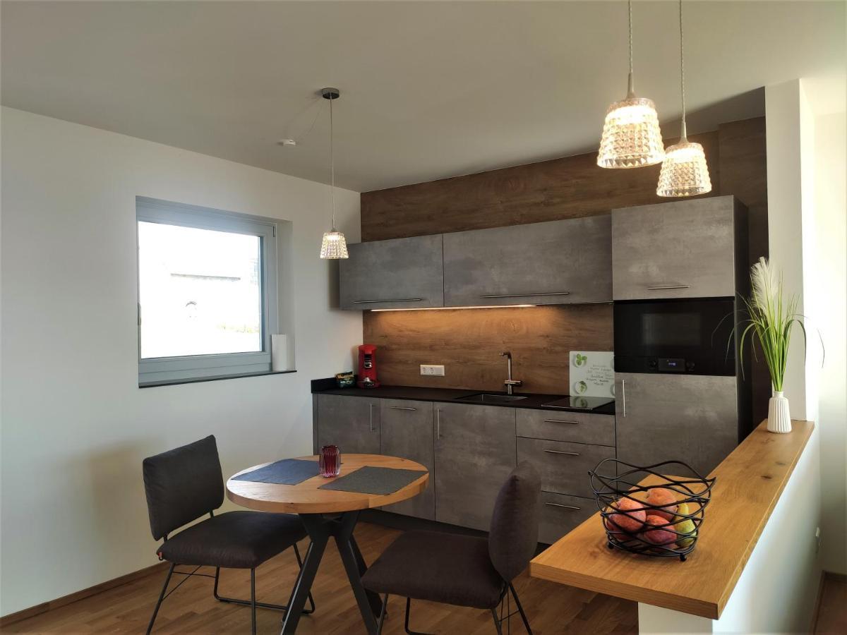 Hecklers Seepanorama Appartements Uberlingen Exterior foto